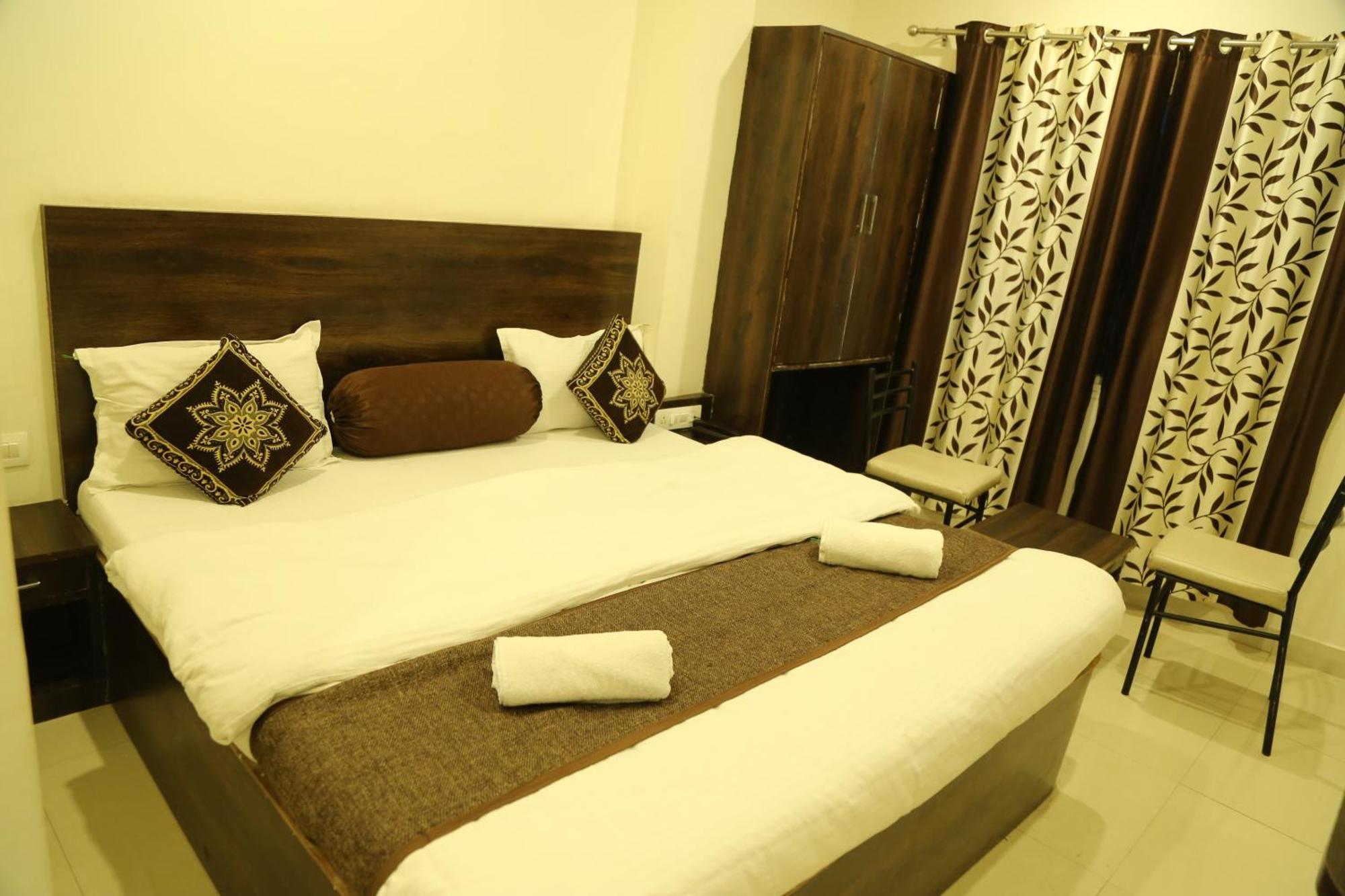 Hotel Krishna Palace 烏代浦 外观 照片