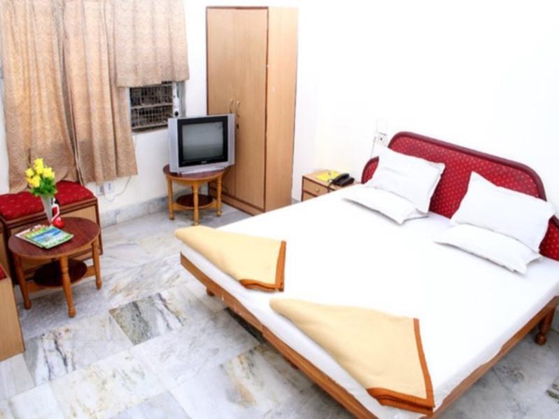 Hotel Krishna Palace 烏代浦 外观 照片
