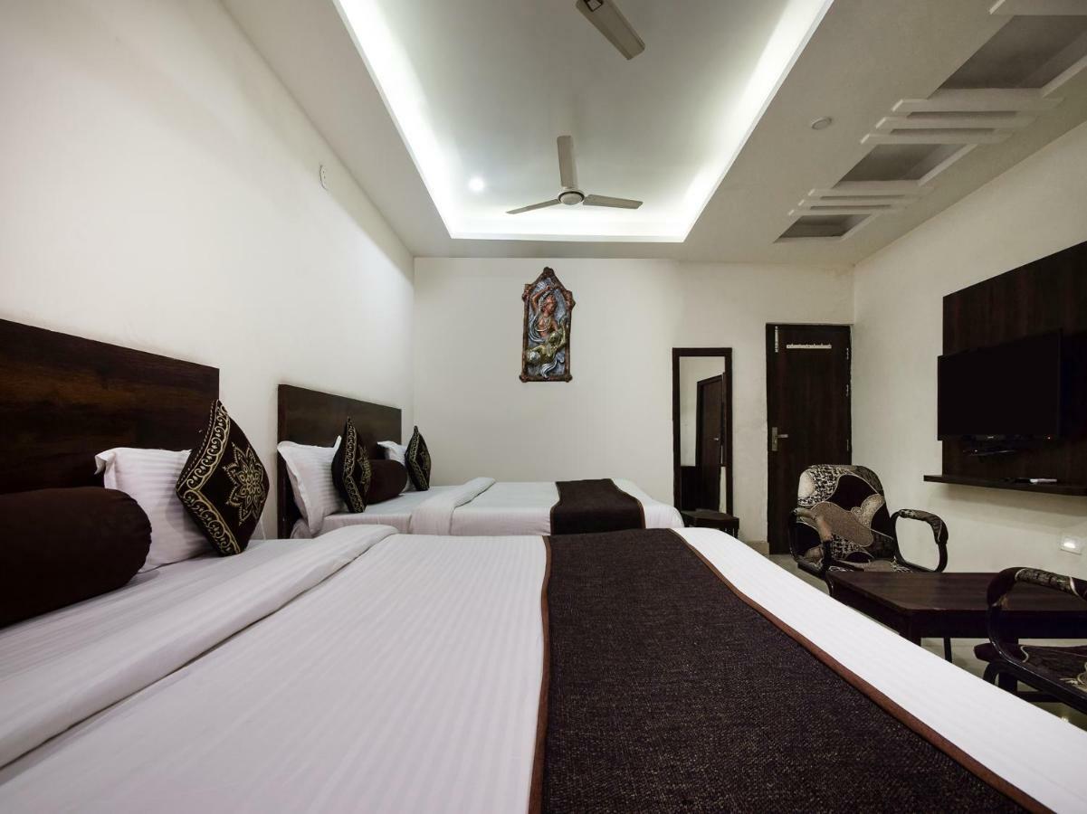 Hotel Krishna Palace 烏代浦 外观 照片