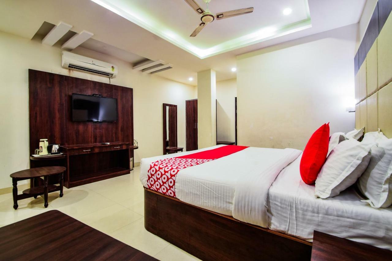 Hotel Krishna Palace 烏代浦 外观 照片