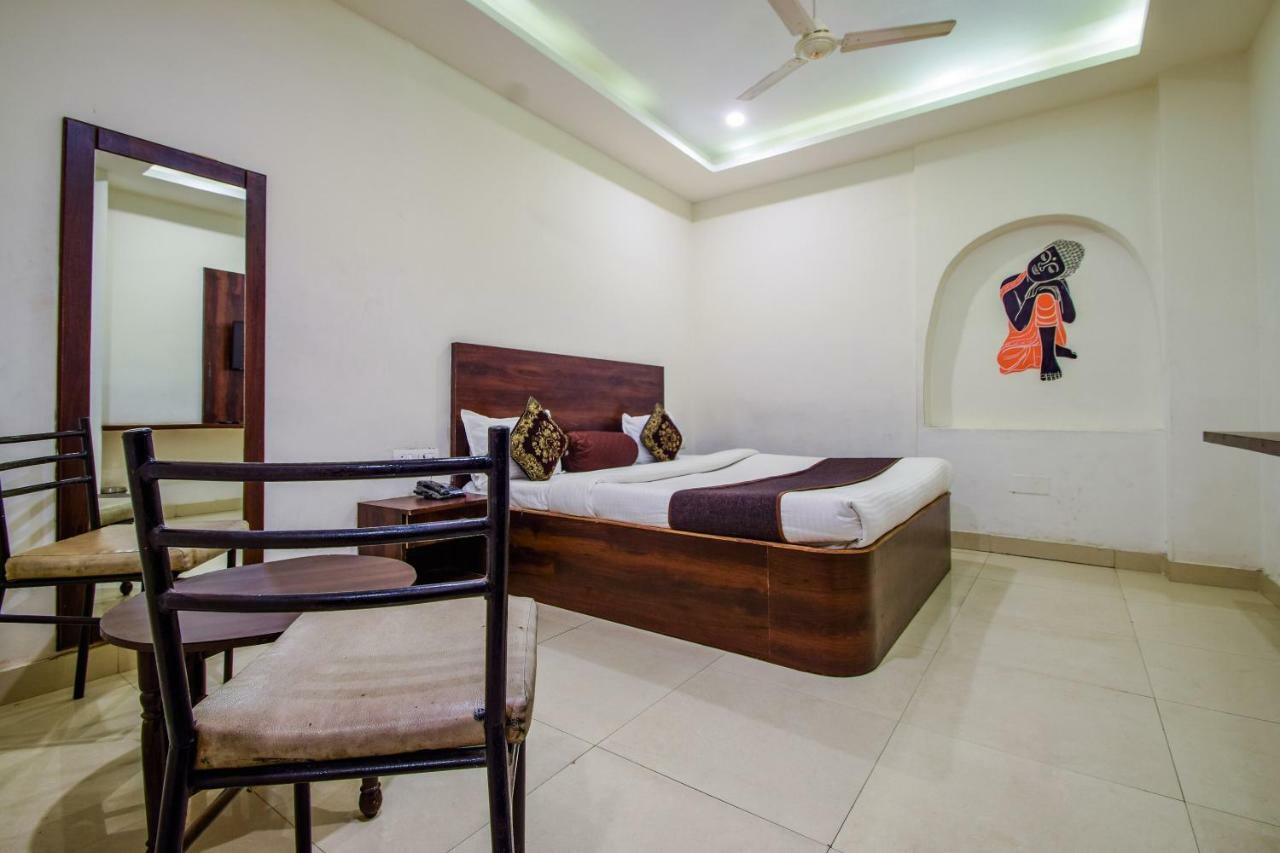 Hotel Krishna Palace 烏代浦 外观 照片